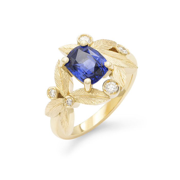 bague-asymetrique-bouquet-olivier-or-jaune-saphir-bleu-diamants-112855