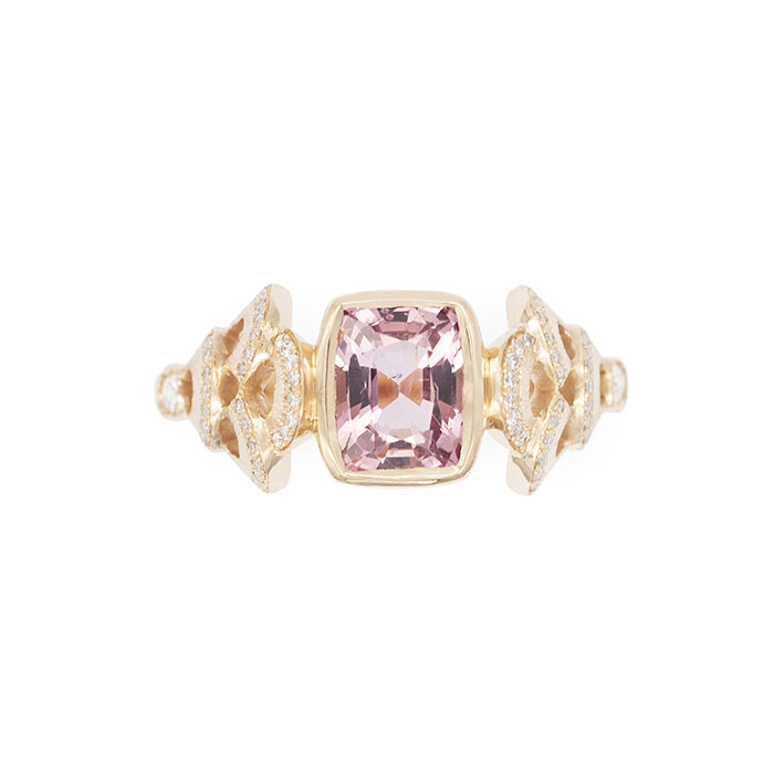 bouquet-coquillages-pave-diamants-spinelle-rose-183200