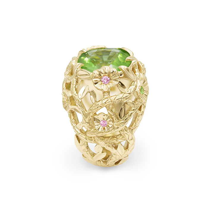 bague-boule-foret-enchantee-or-jaune-peridot-saphirs-roses-verts-1e7b692d