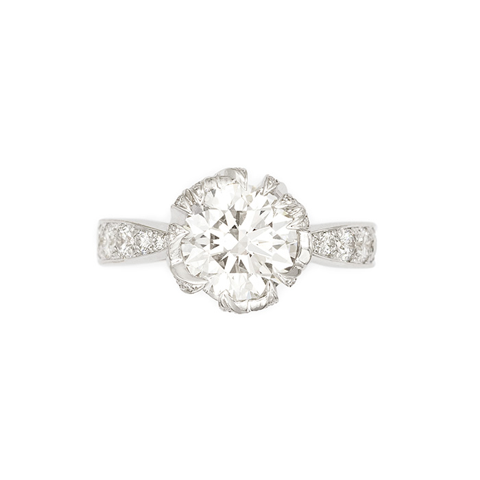 bague-de-fiancailles-herbes-folles-panier-solitaire-sur-mesure-or-blanc-diamants-bef48915