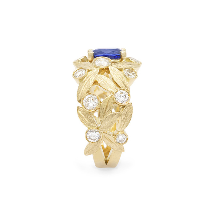 bague-boule-feuilles-olivier-or-jaune-saphir-bleu-roi-diamants-personnalisee-a075547c