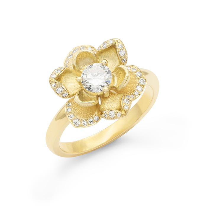 Bague fleur best sale en or