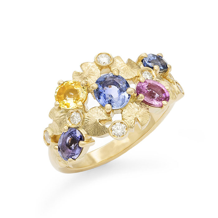bague-bouquet-nympheas-personnalisee-or-jaune-saphirs-multicolors-diamants-ef05c10a