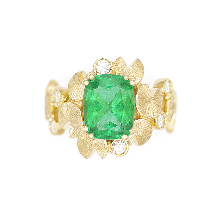 nenuphars-bouquet-de-nympheas-personnalisee-or-jaune-emeraude-diamants-475c6800